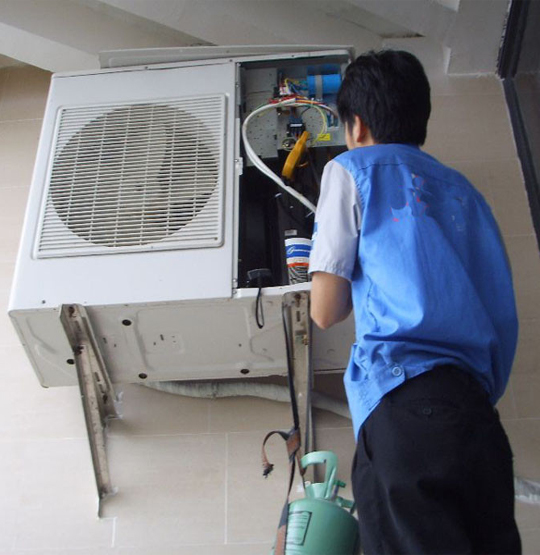 屏边空调开机无反应维修